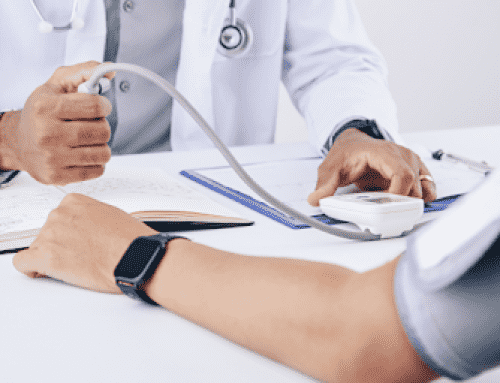 When to See a Cardiologist: Routine Checkups vs. Urgent Heart Symptoms in Older Adults